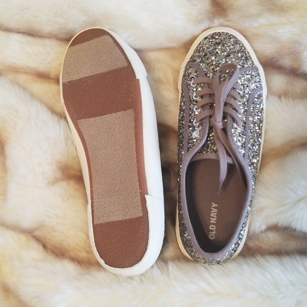 Glitter/sequin shoes
